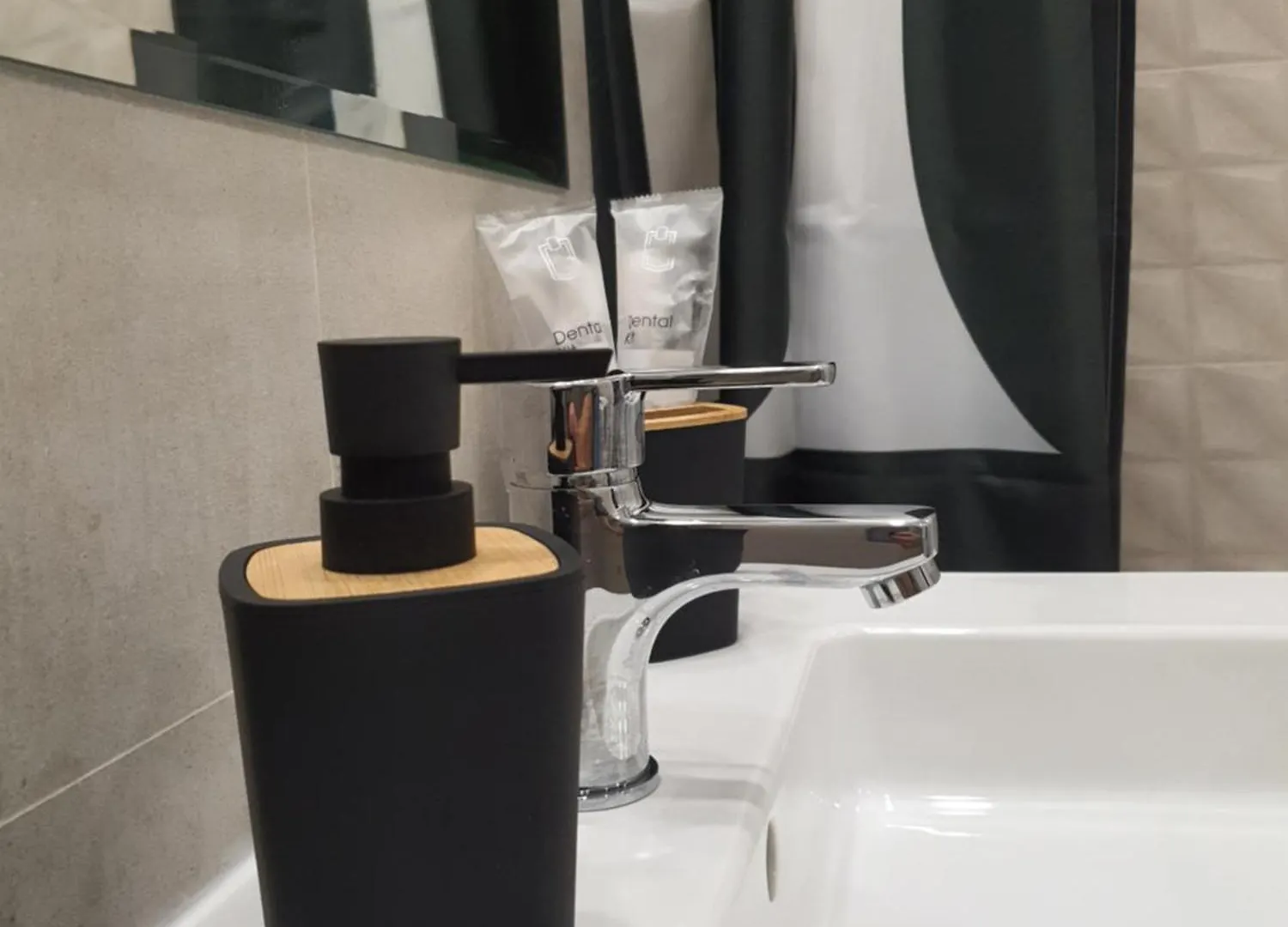 Premium Hils Brauner Studio Bukareszt 0*,