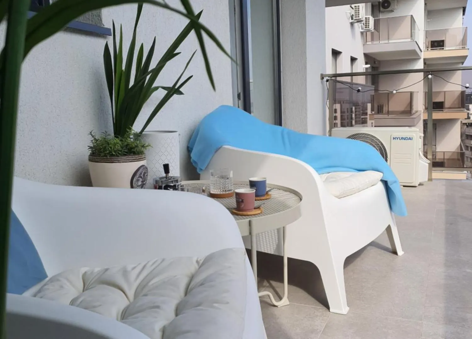 Premium Hils Brauner Studio Bucharest